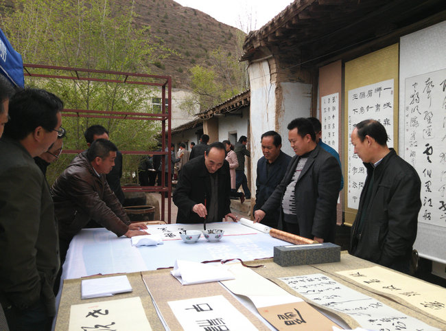 安氏故居贇泰书画展在甘肃定西展出