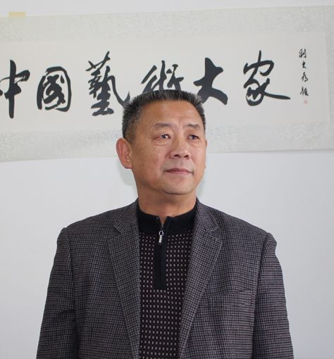 蒋斗贵