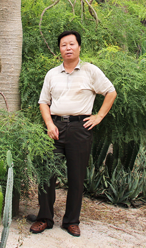 杨晓旭个人照片.jpg