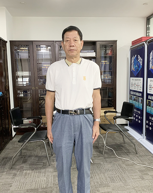 潘西京照片.jpg