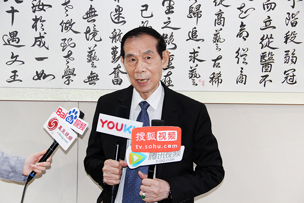 现场采访陈瑞琪先生7.jpg