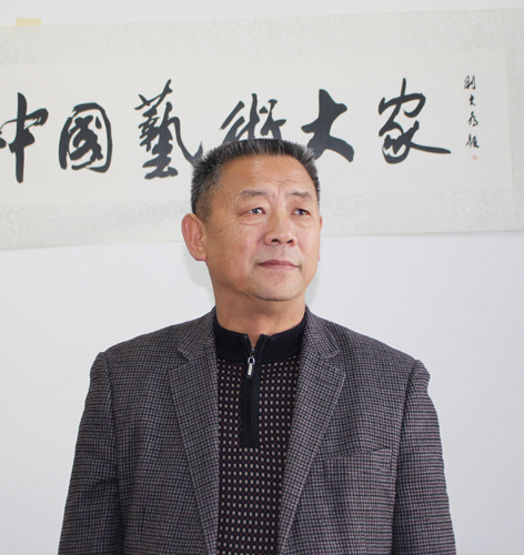 蒋斗贵个人照.jpg